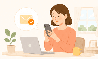 スマートフォンでお問い合わせを確認する女性のイラスト